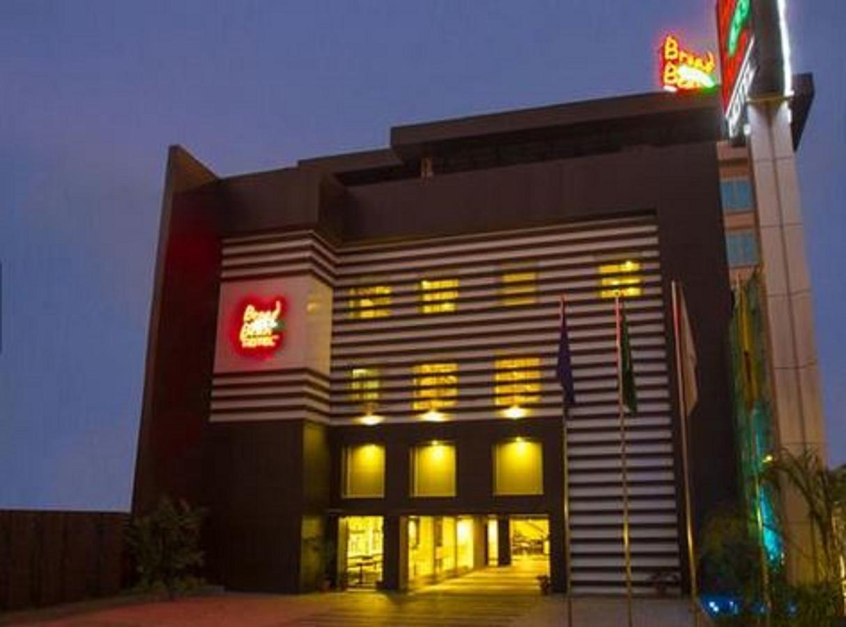 Broad Bean Cochin Hotel Kochi ภายนอก รูปภาพ